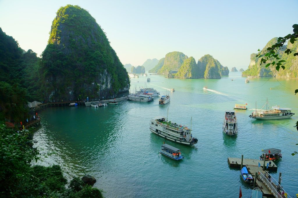 Broad View of Halong Bay in the morning, Things to do in Hanoi