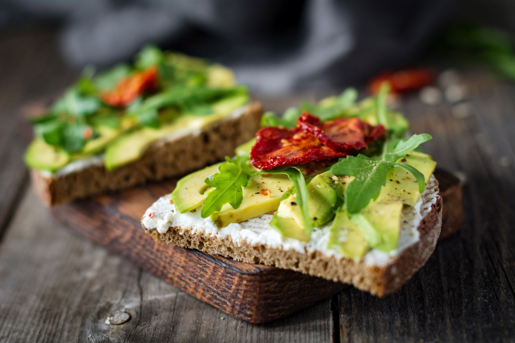 toast-with-avocado-and-chilli