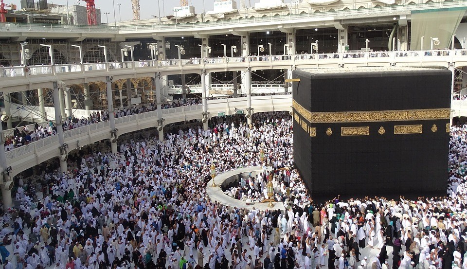 you-can-not-take-selfies-in-Mecca-saudi-arabia